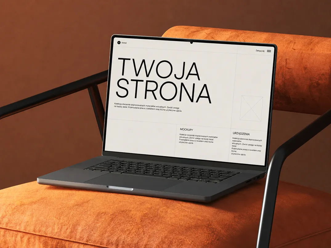 Laptop z potencjalną stroną internetową